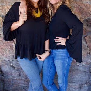 Stunning balloon sleeve blouse